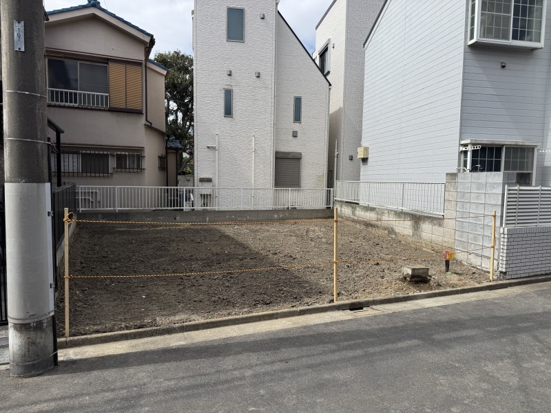 A90CAC1B-5328-48BD-9892-629F20E0183B_R